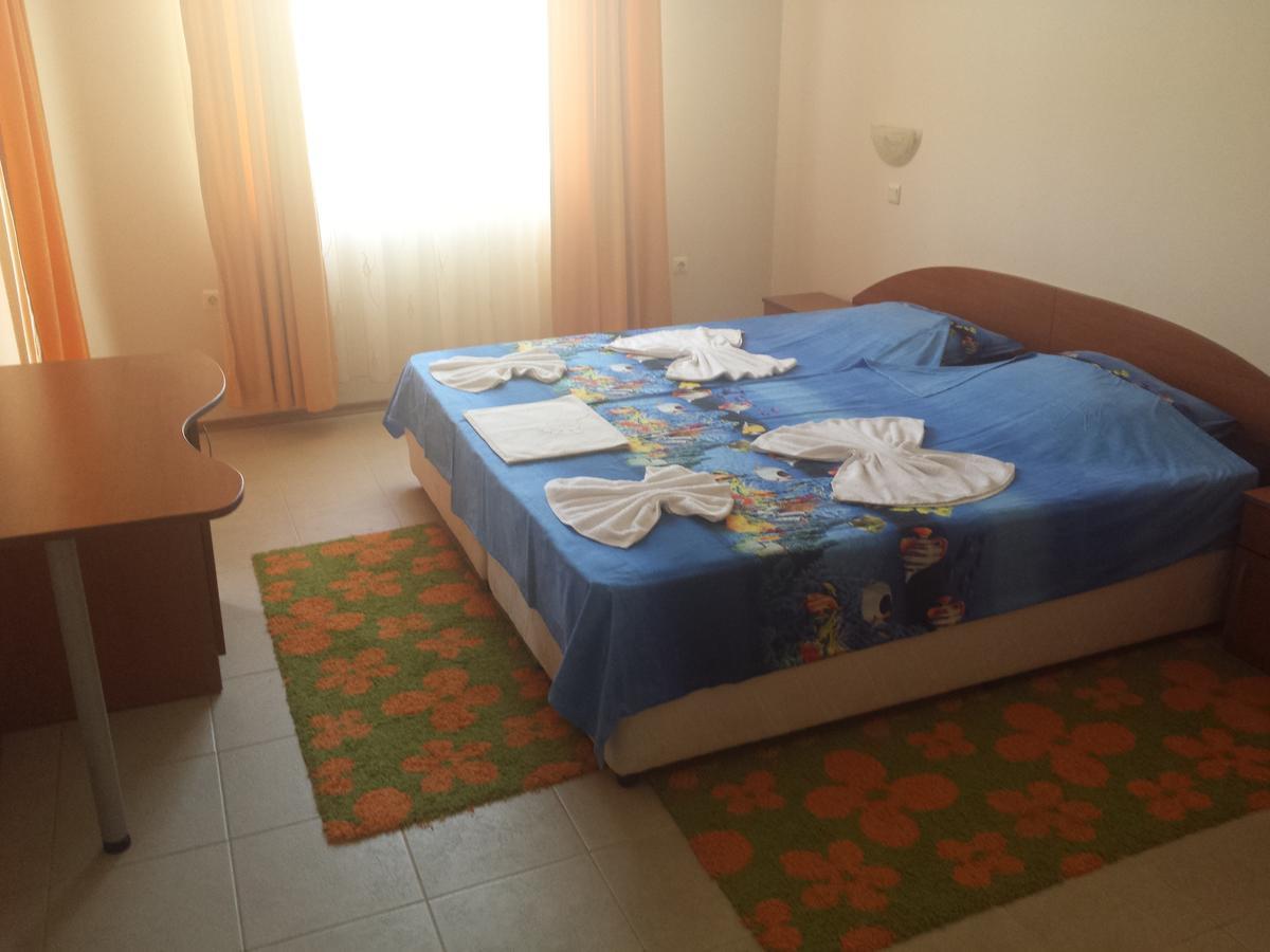 Apartments In Villa Rouge Süzebolu Dış mekan fotoğraf